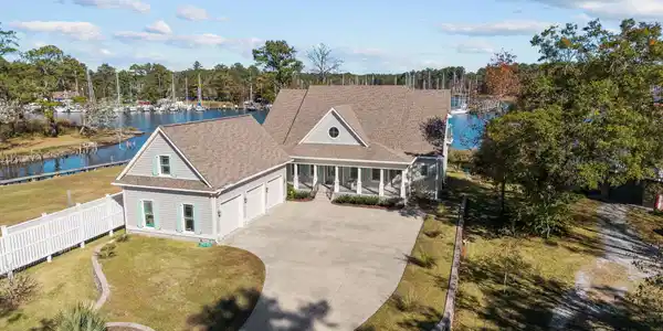 1202 Neuse Drive
