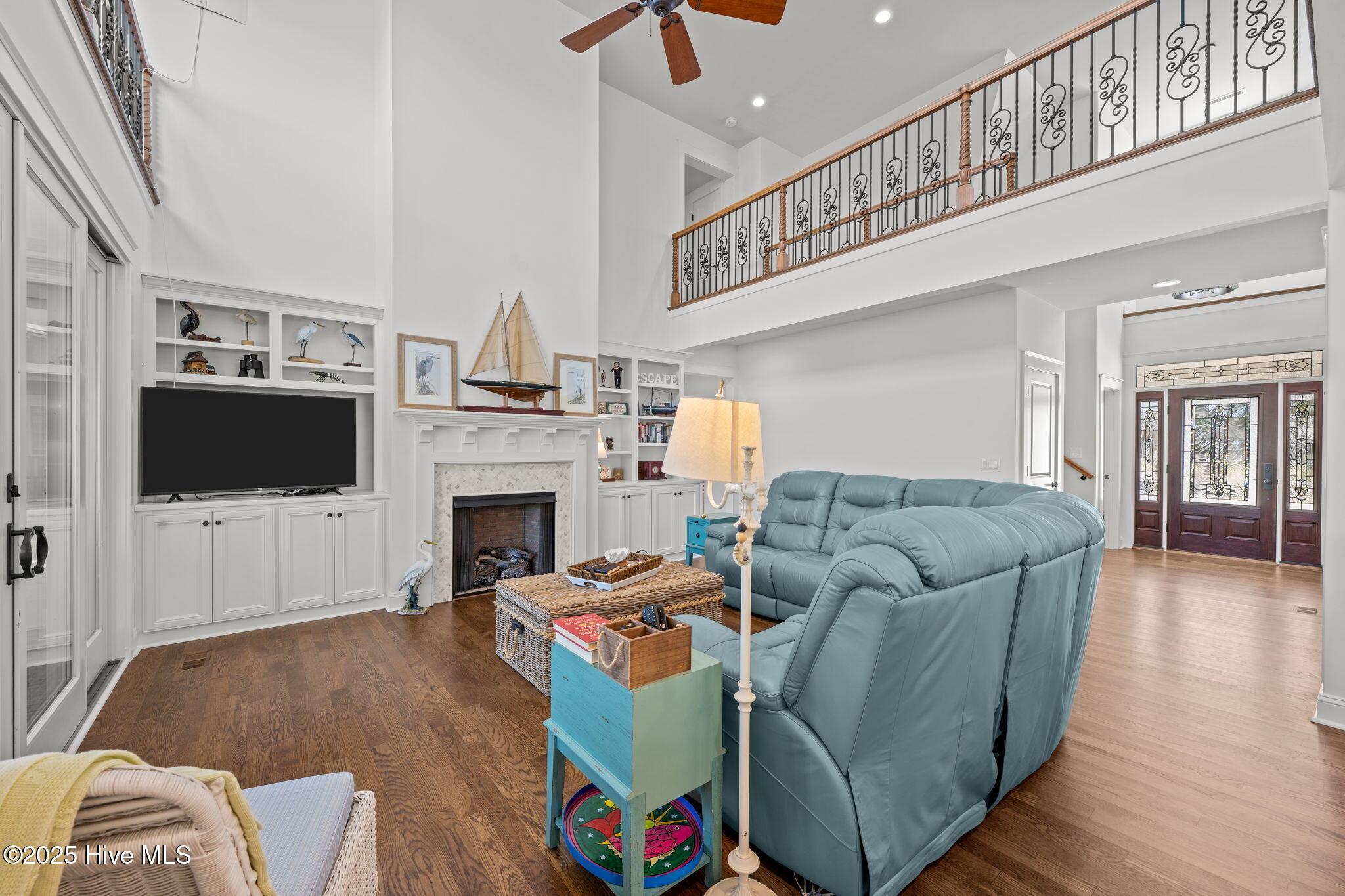 Image 4: 28-web-or-mls-DSC_9625