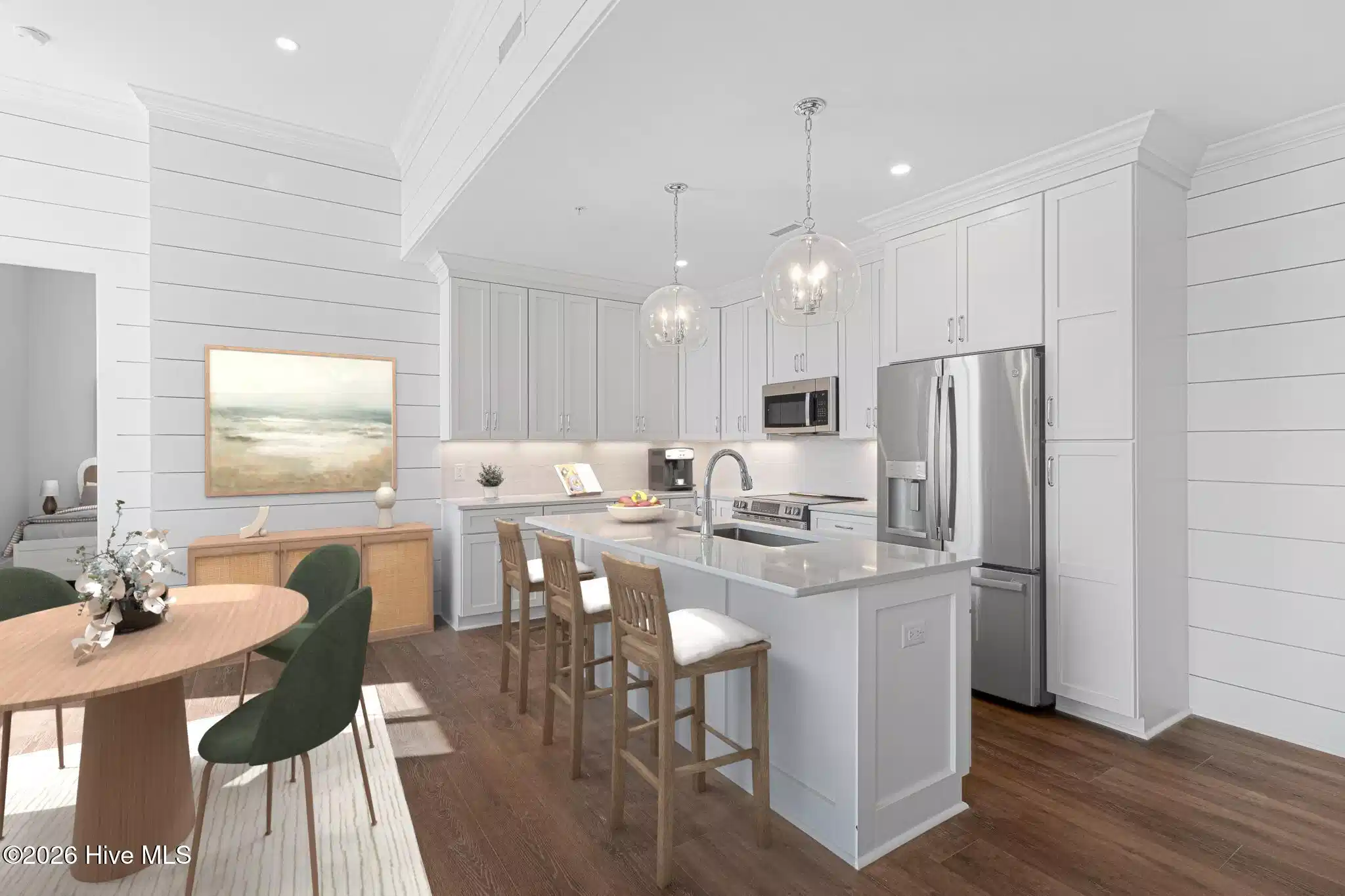 Image 1: Kitchen, Dining & Living