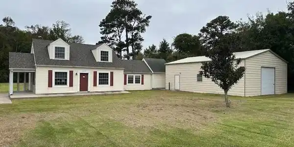 4494 Caratoke Highway