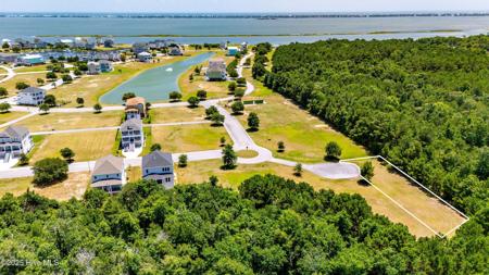 230 Colleton Square