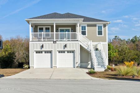 607 Trawler Place