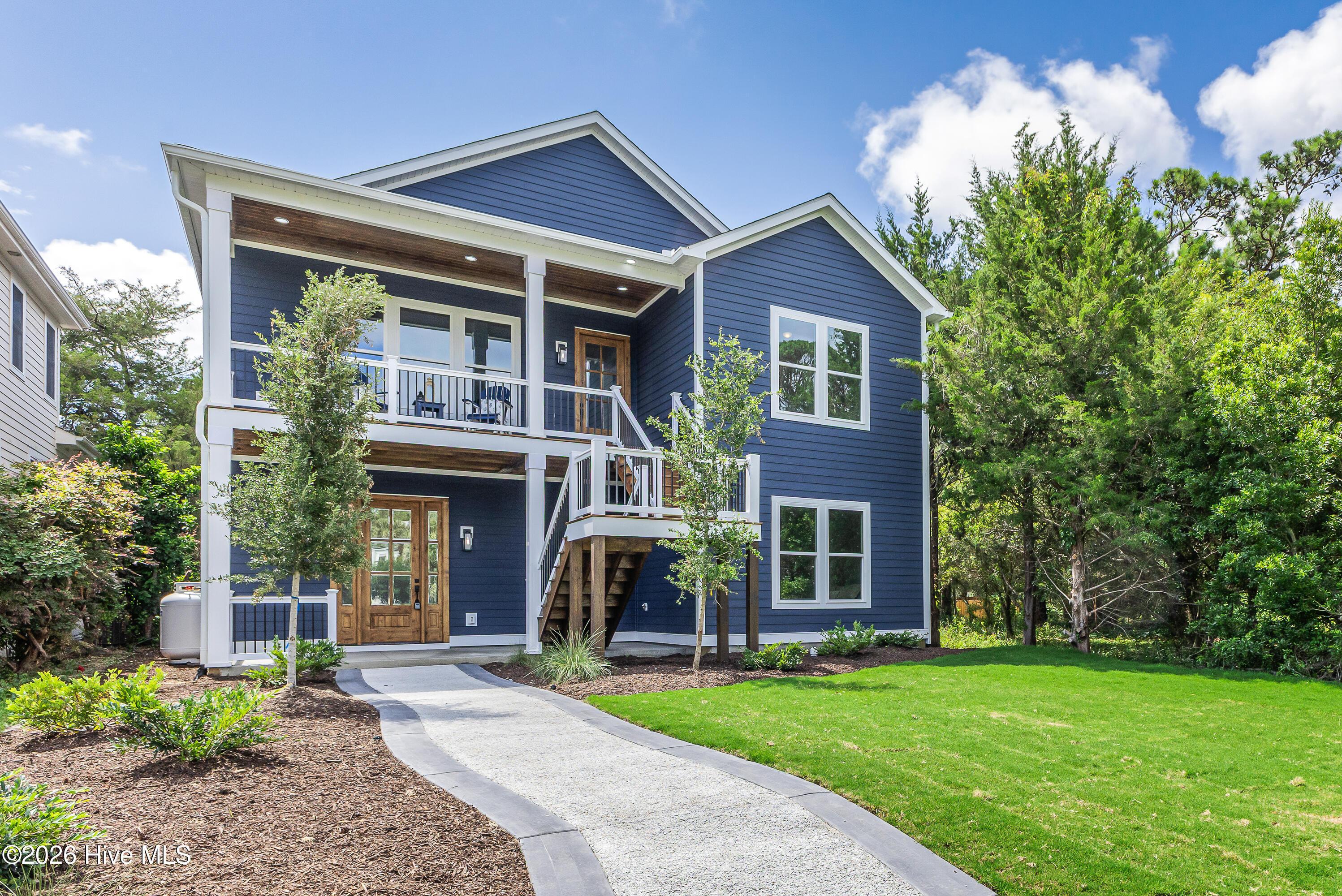 Image 2: Multi-Generational Living