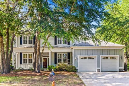1323 Summer Hideaway