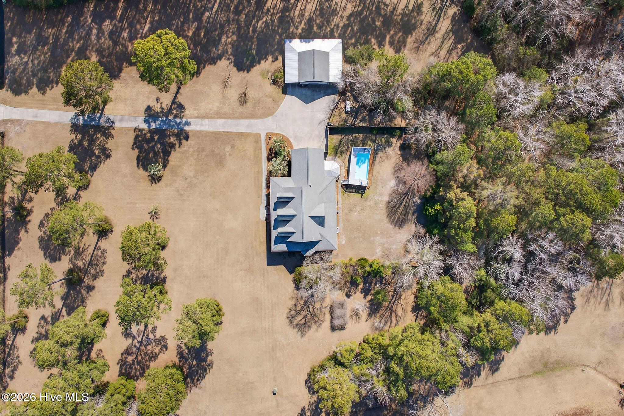 Image 2: 1586GooseCreekRoadSW-67