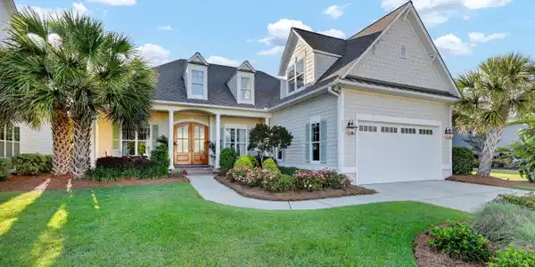 5217 Leisure Circle