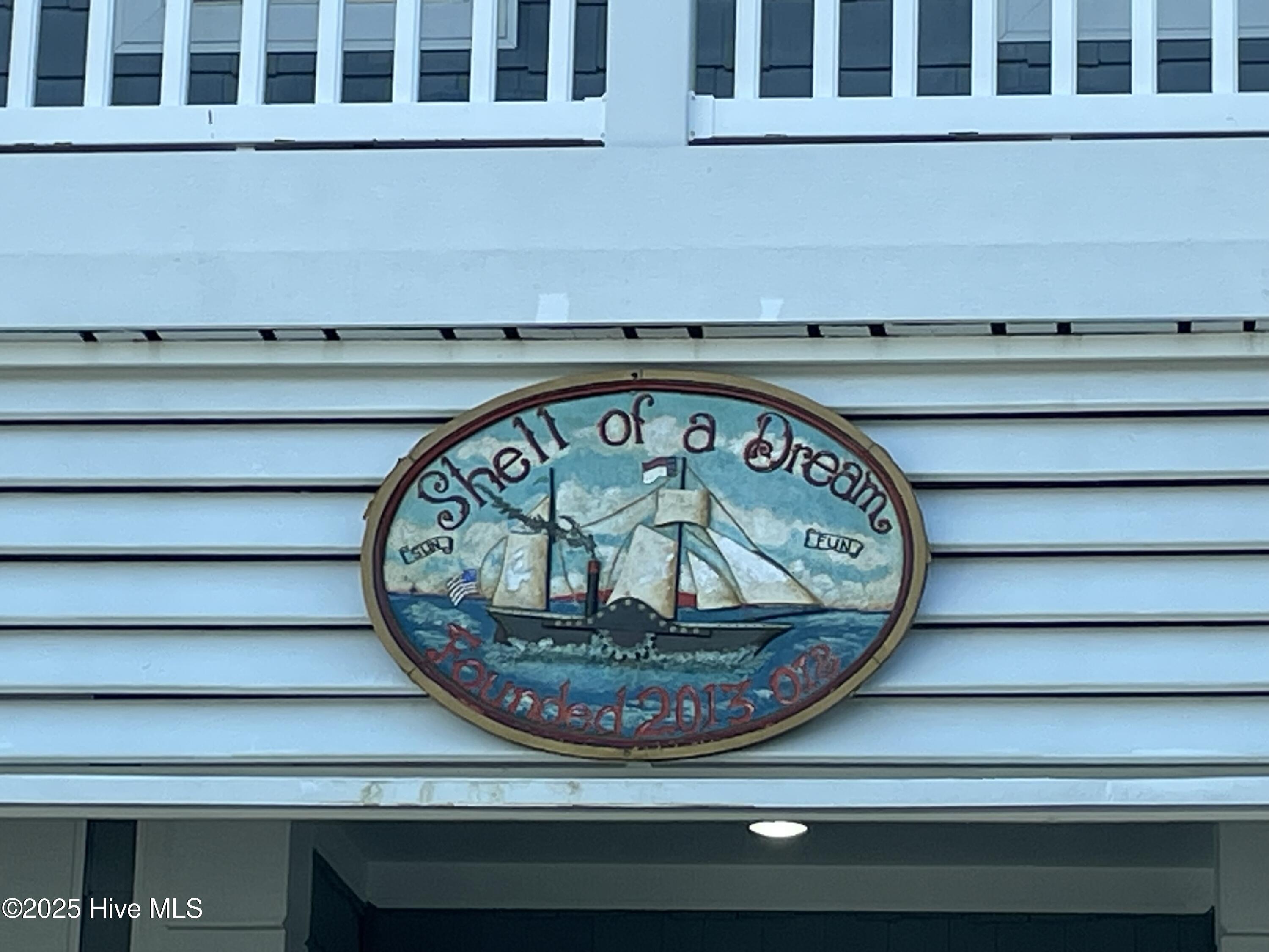 Image 4: A Shell of a Dream