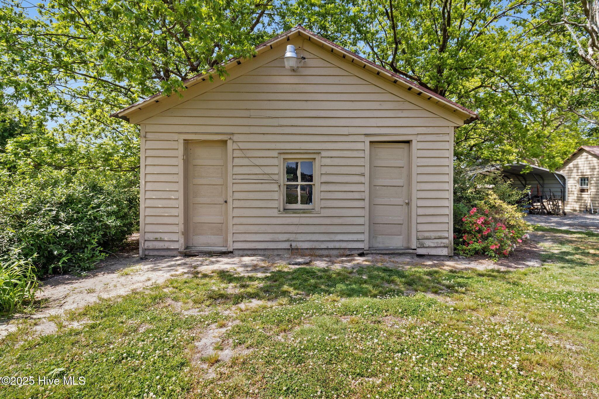 Image 4: 6-web-or-mls-ho-15