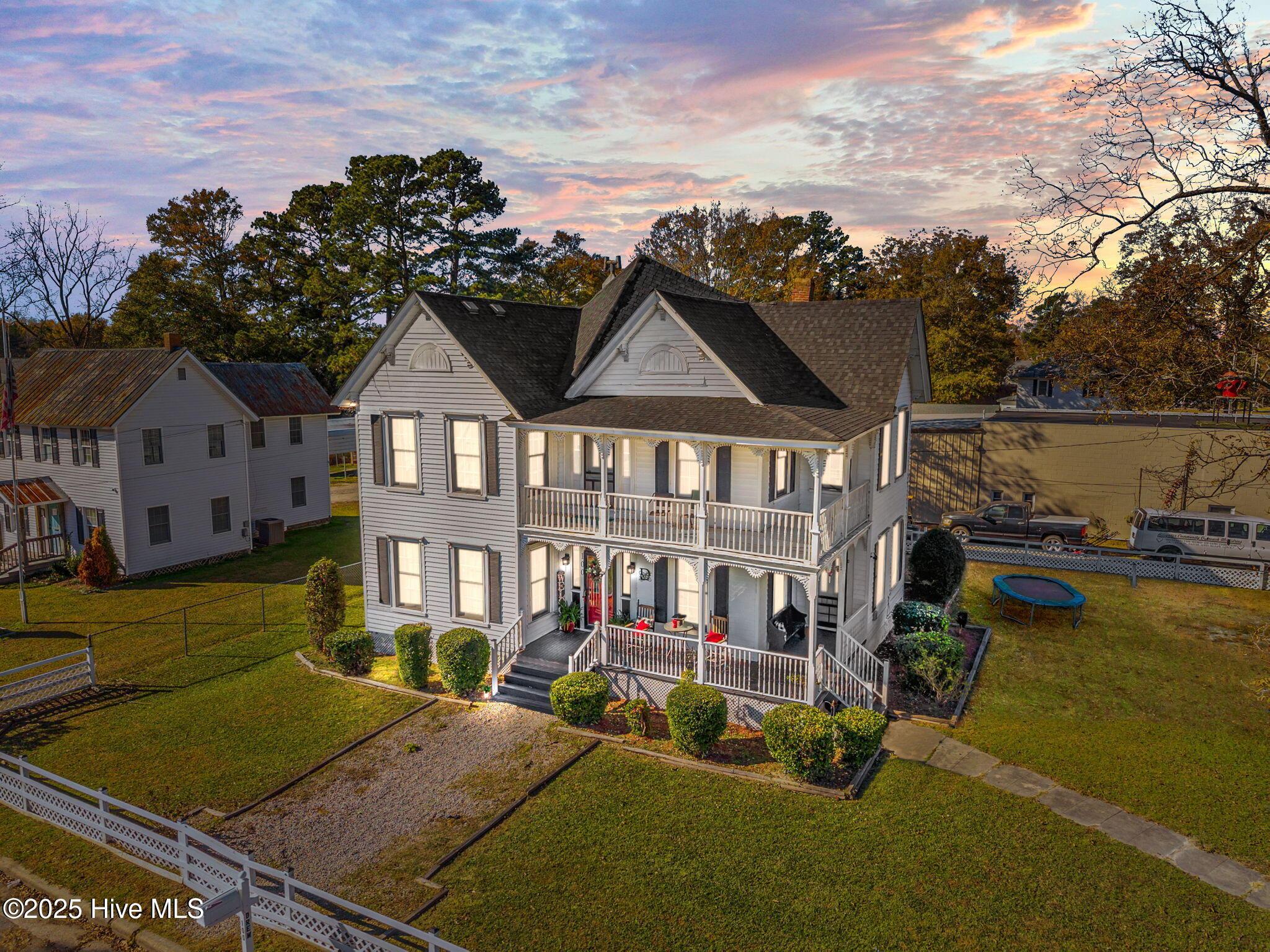 Image 2: 1-web-or-mls-DJI_20251117130501_0091_D_2