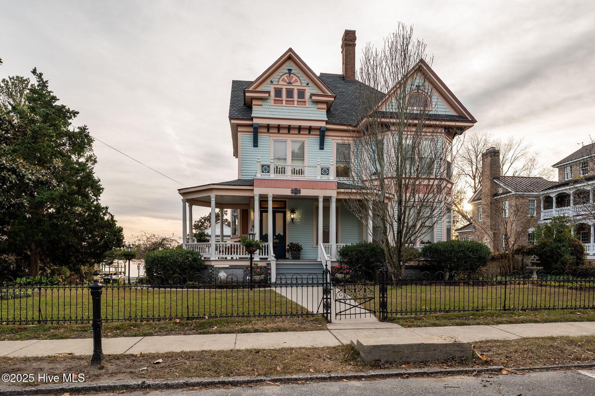 Image 3: 3-web-or-mls-LHV_3896