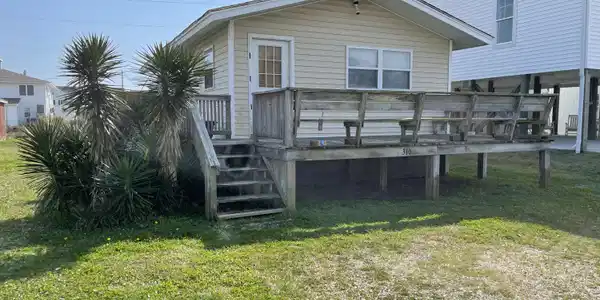 310 E Terminal Boulevard