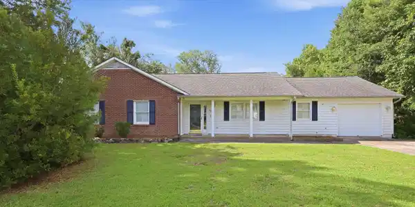3605 Plantation Road