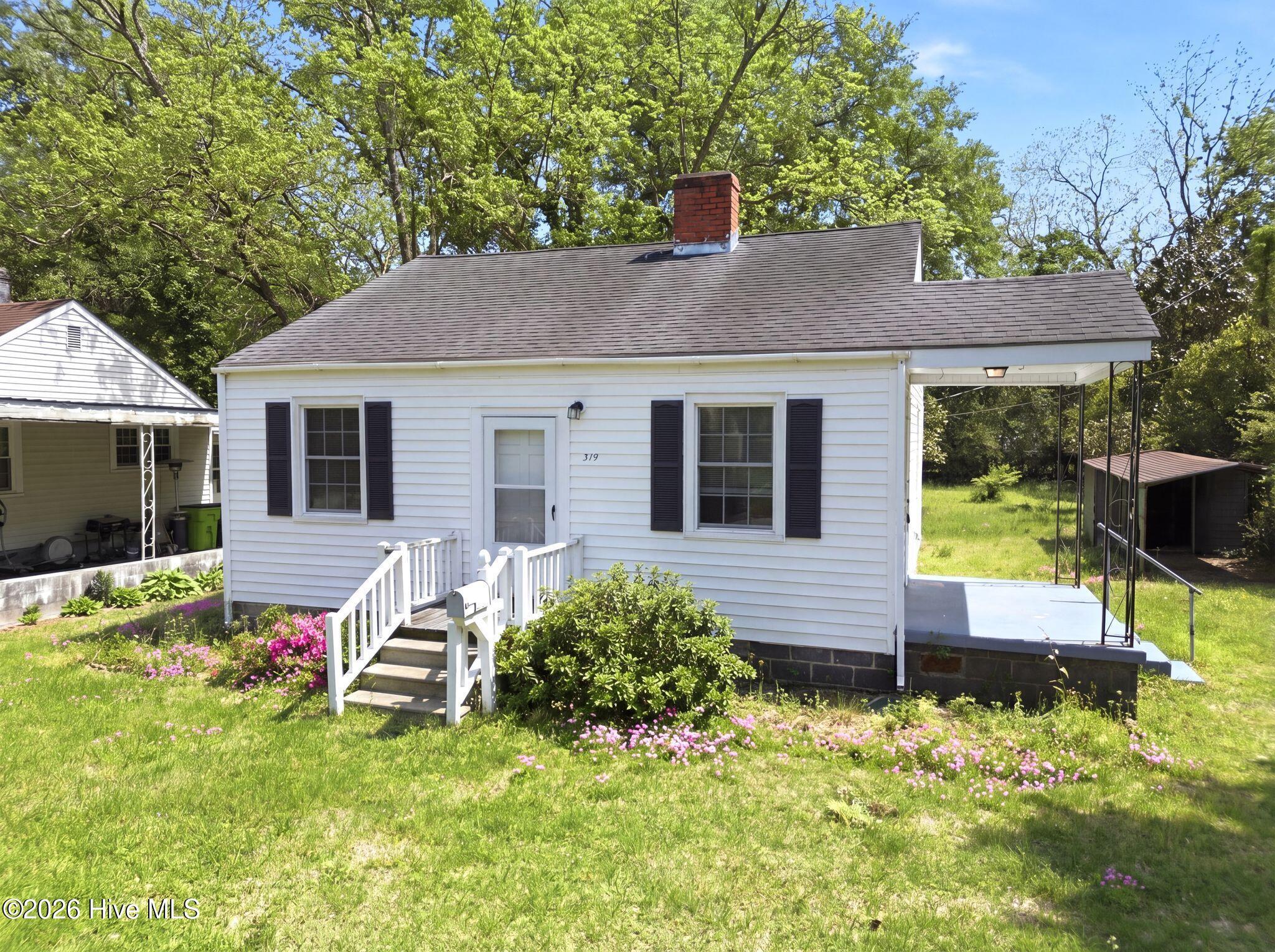 Image 4: 2_519_national_court_drive_new_bern_2856