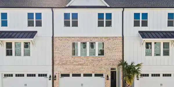 832 Anchors Bend Way