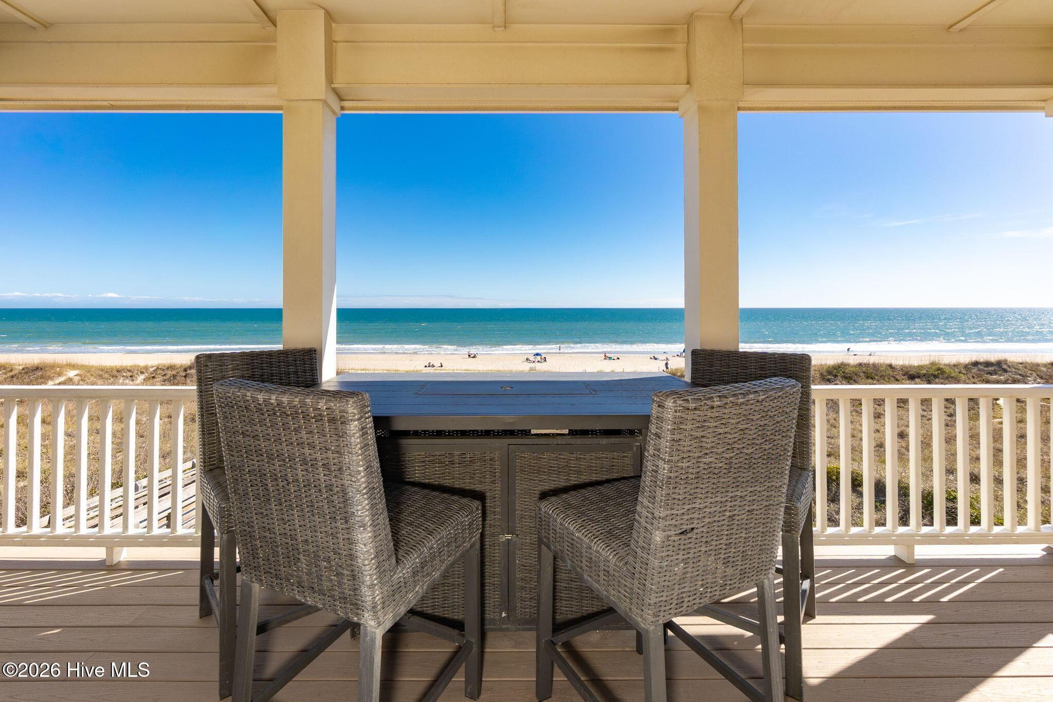Image 4: 26-web-or-mls-chadwick-visuals-111-ocean