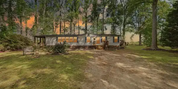 100 Longhorn Drive
