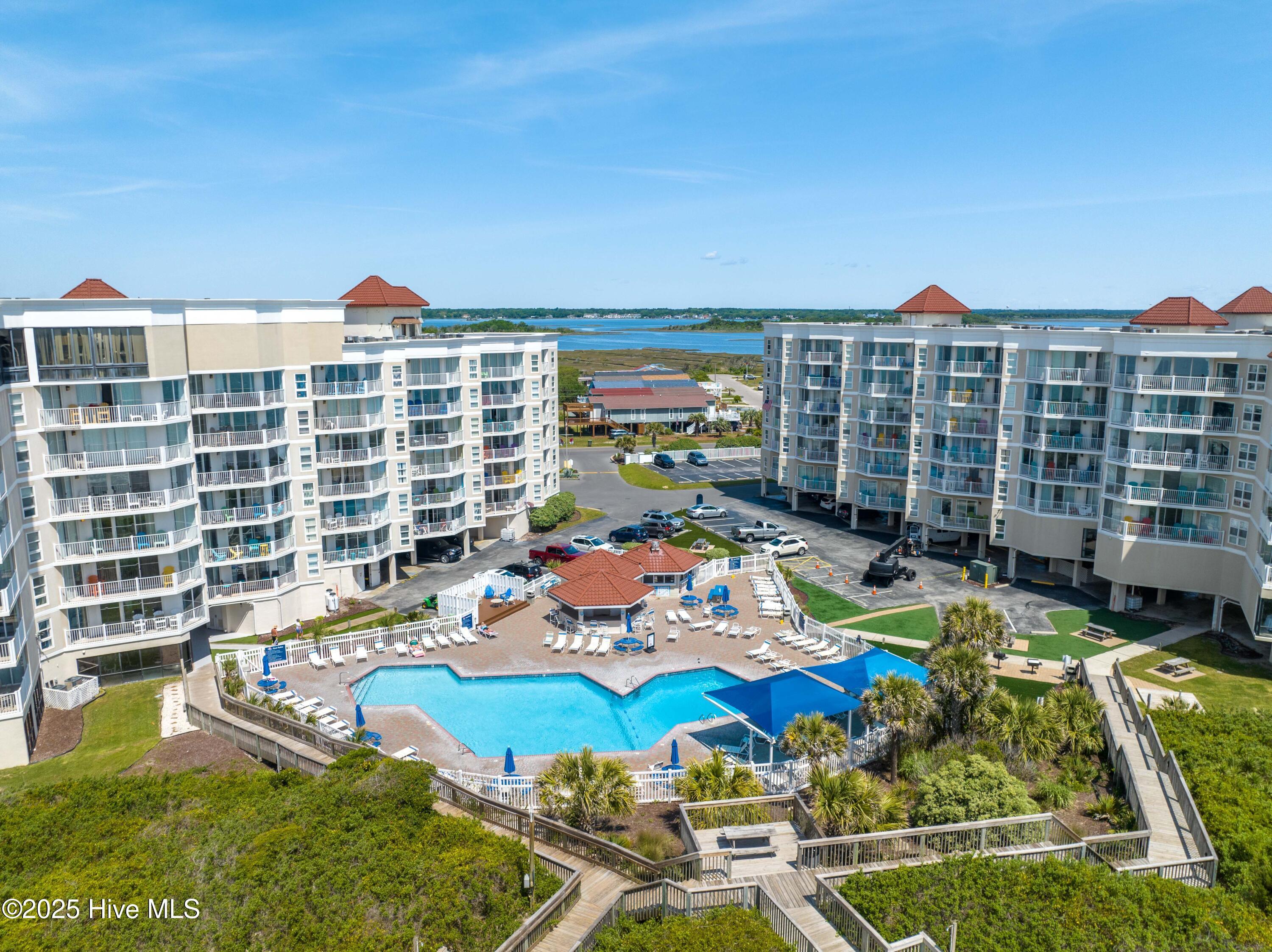 Image 2: St. Regis - Aerials_5