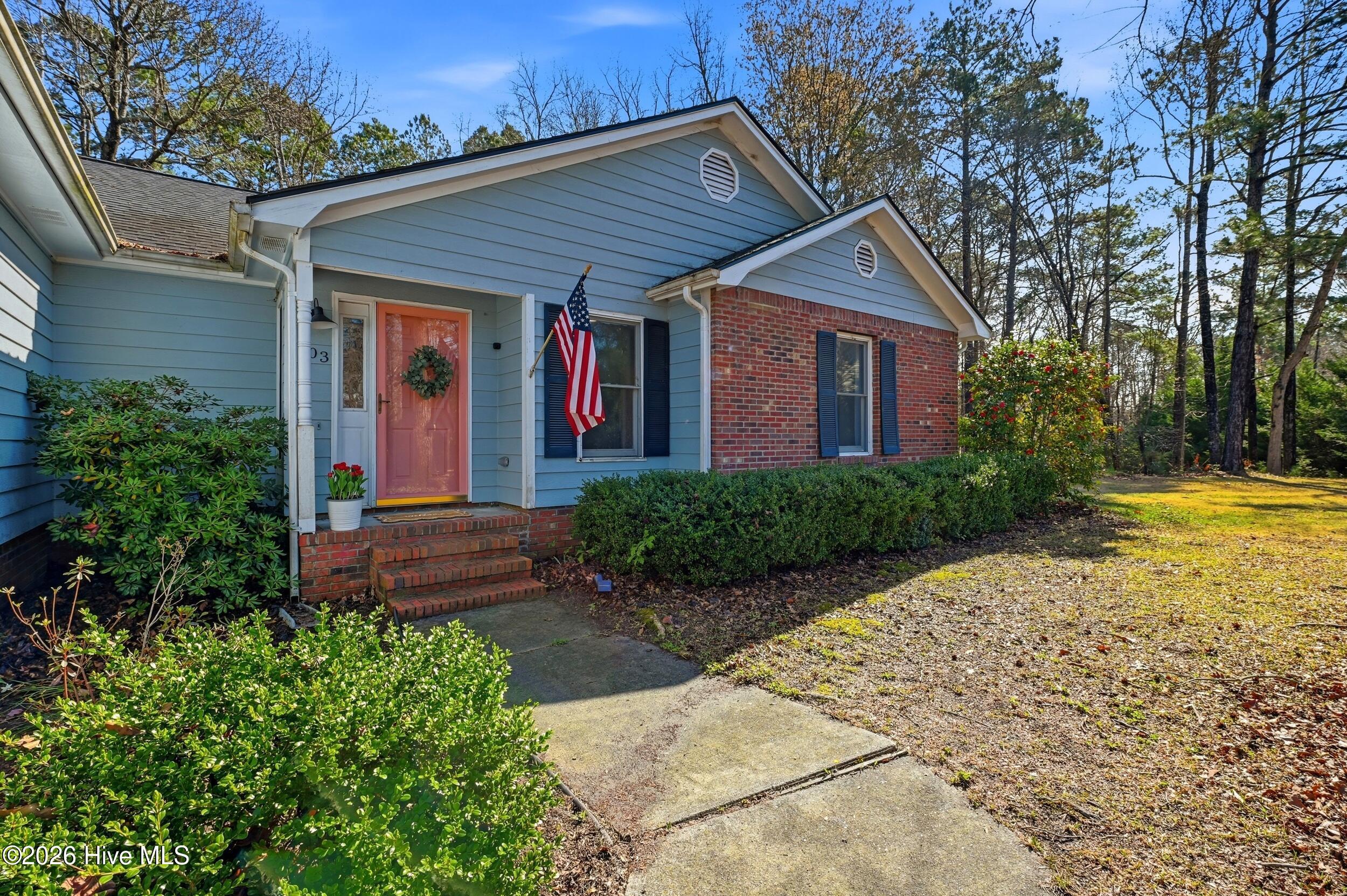 Image 3: 4_103_dockside_dr_004