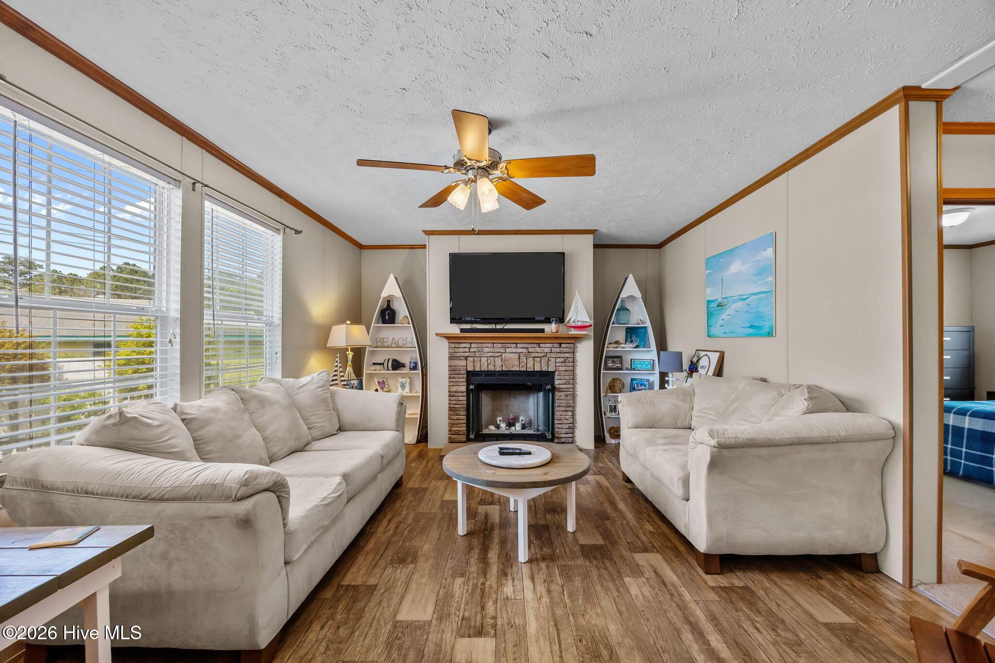 Image 3: 37-web-or-mls-1285 Highway 101 063
