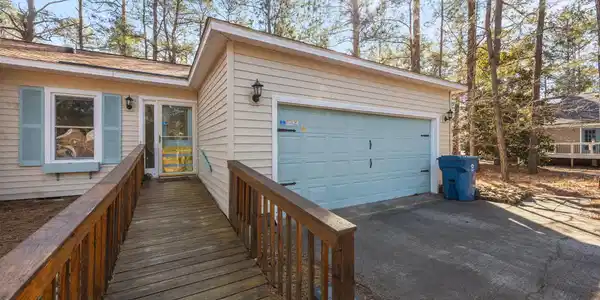 Image 3: 45-web-or-mls-0C0A1000