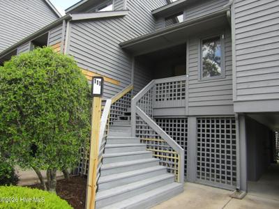 111 Forecastle Court