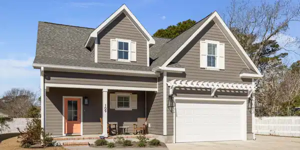 109 Live Oak Commons
