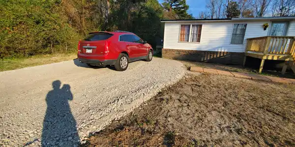 Image 2: 002 New Drivway