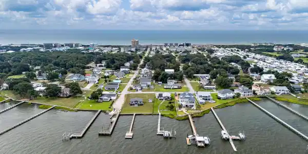 102 Shoreline Drive