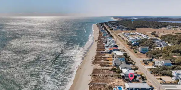 Image 3: 933FortFisherBlvdSDrone-3