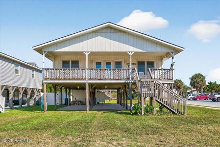 4328 E Dolphin Drive