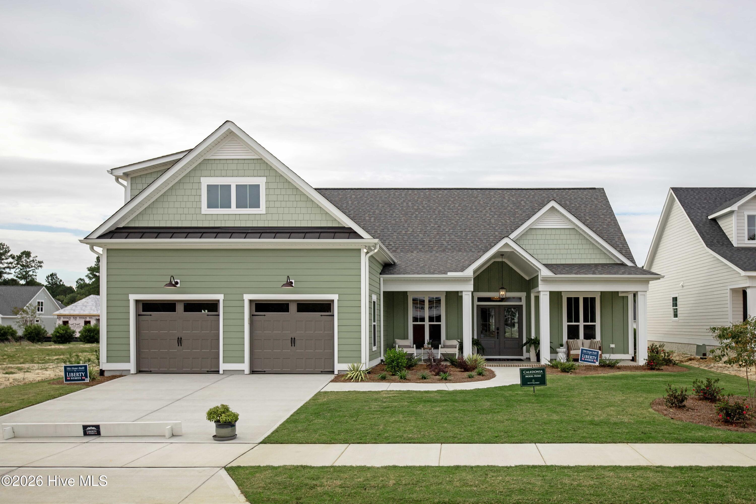 Image 1: 68e016022c8db32029c5f9b1_IMG_3672