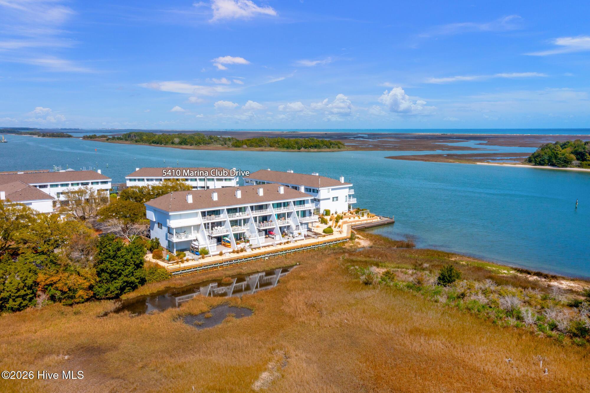 Image 4: Marina Club (3)