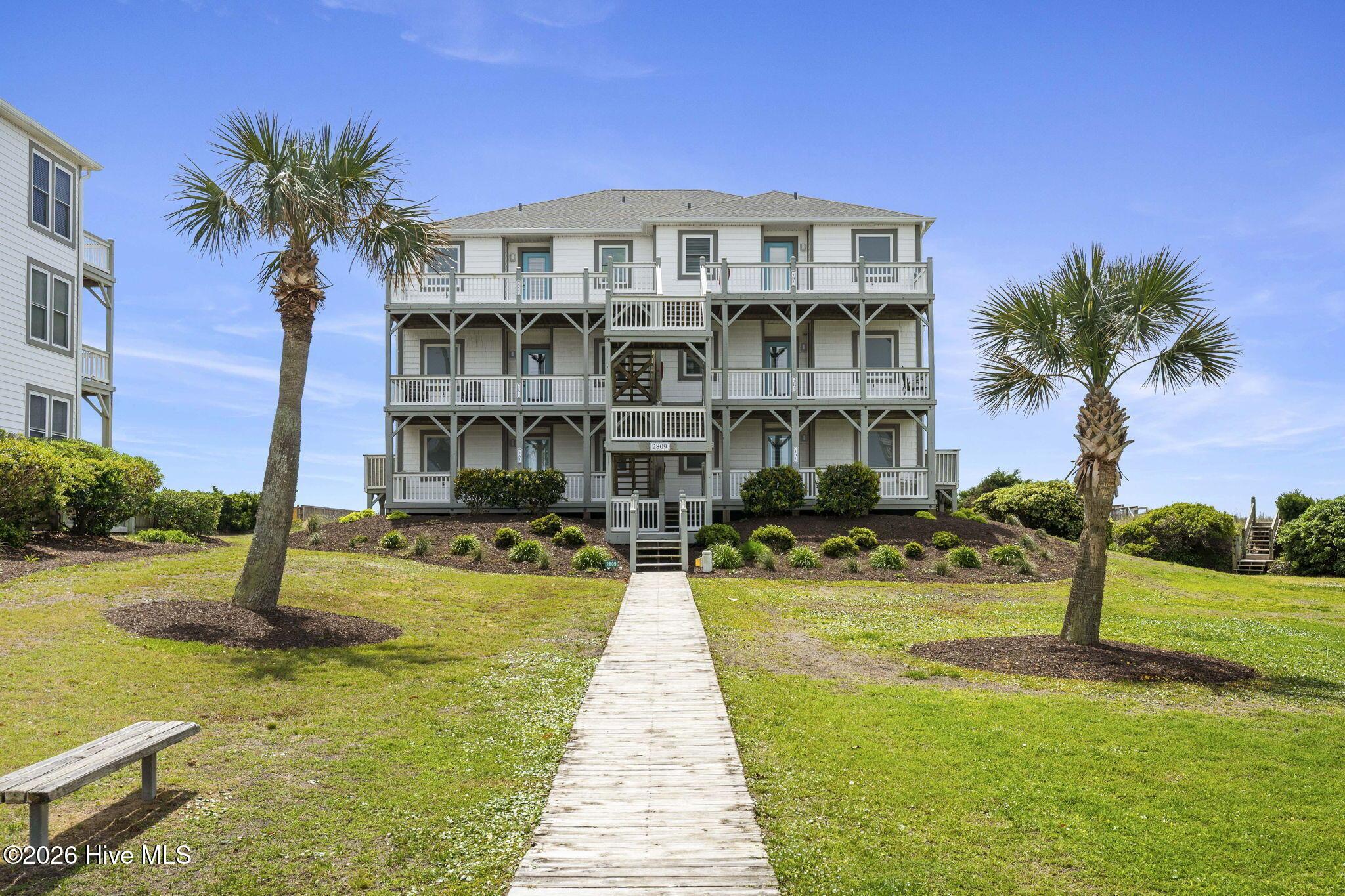 Image 2: Pier Pointe 5A1