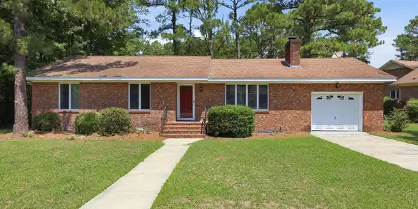 807 Clipper Court