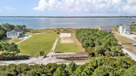 211 Willet Drive