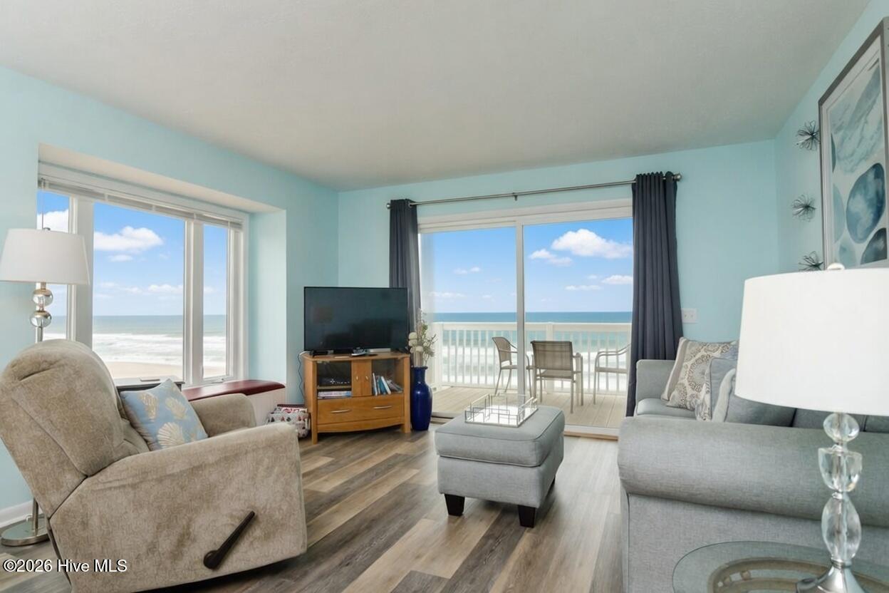 Image 4: 1101 Sand Dollar Ct (34)