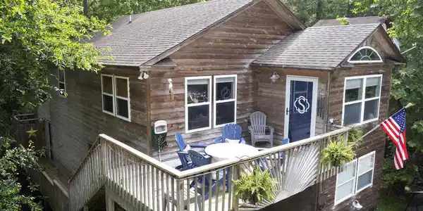 Image 2: top floor ext sw