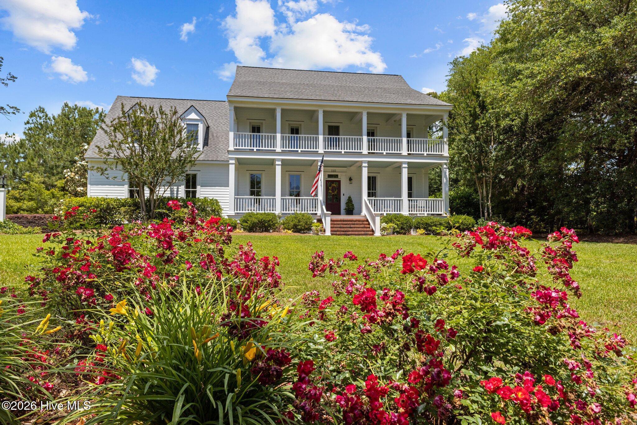 Image 2: Front Yard