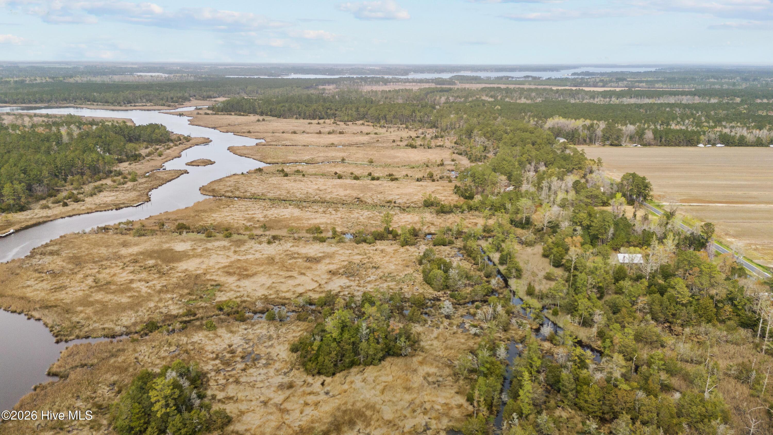 Image 3: 543 Aerial 6