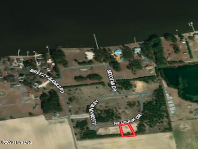 Image 4: Lot 16 Water