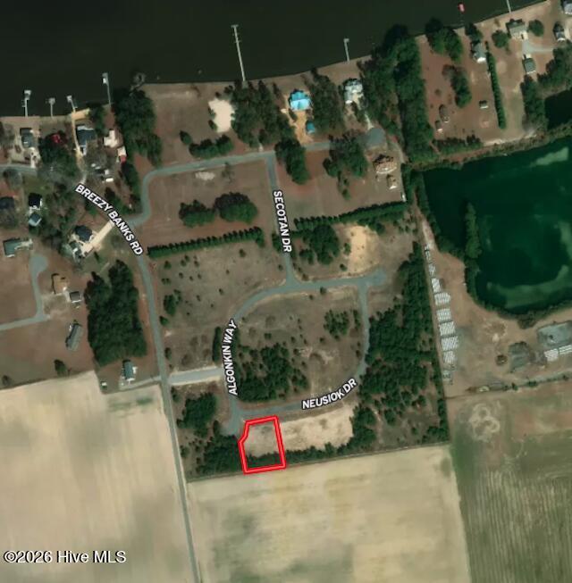 Image 4: Lot 18 Water