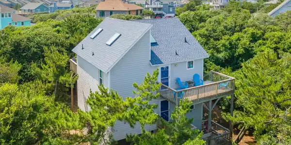 131 Hillside Court