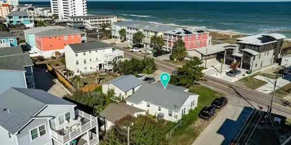 1203 Fort Fisher Boulevard N