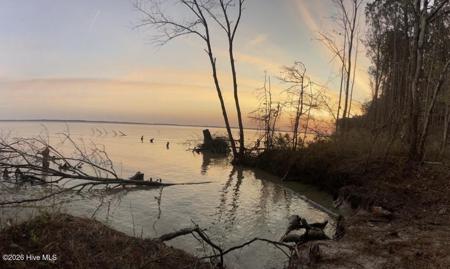 D Bluff Point Road