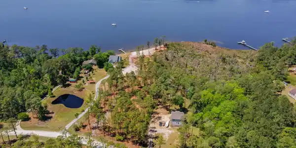 Image 3: 5430 Creek Pointe Road