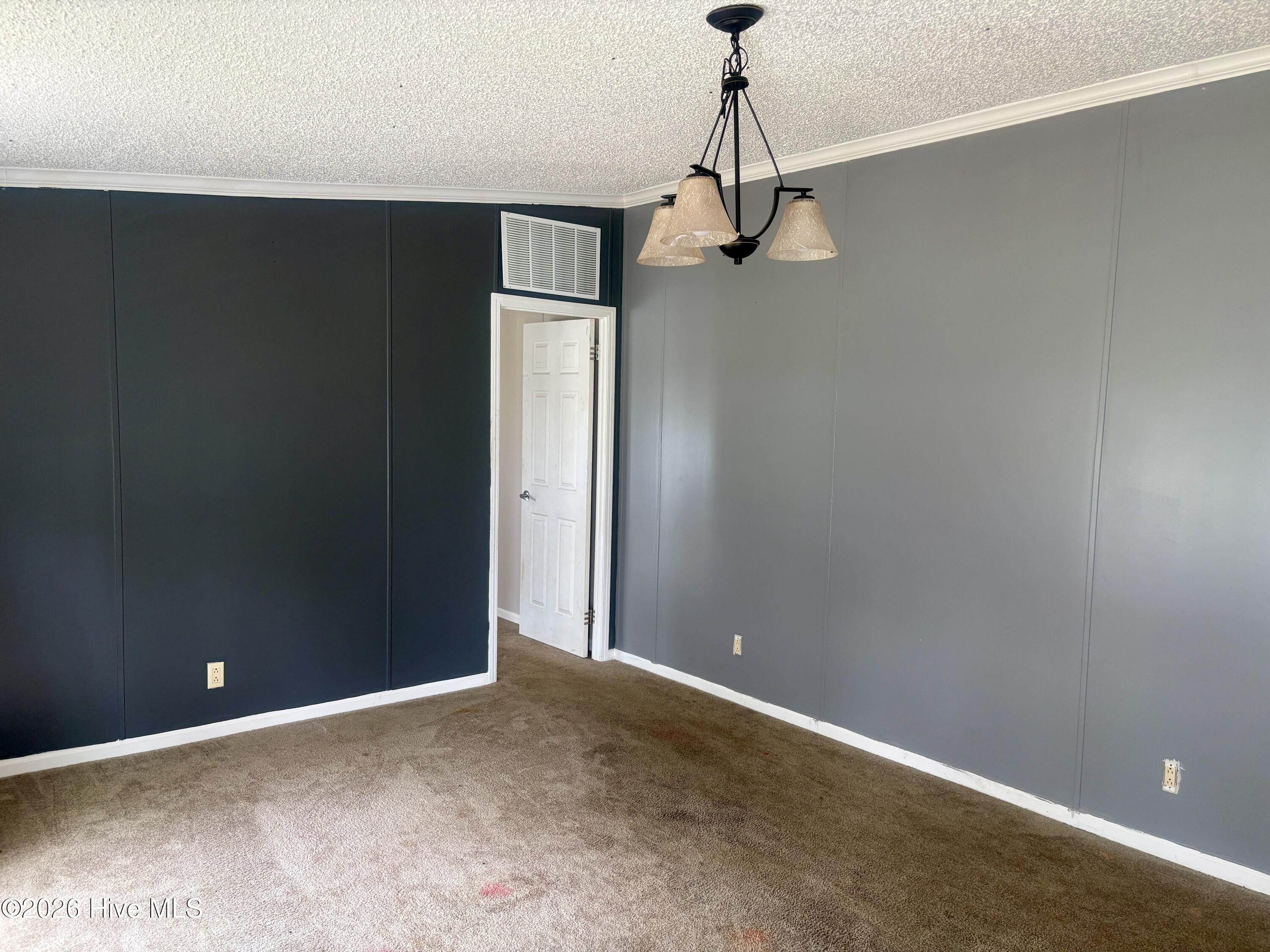 Image 2: Living Room
