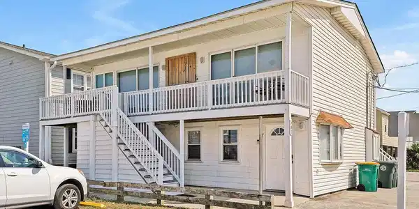 501 Fort Fisher Boulevard S