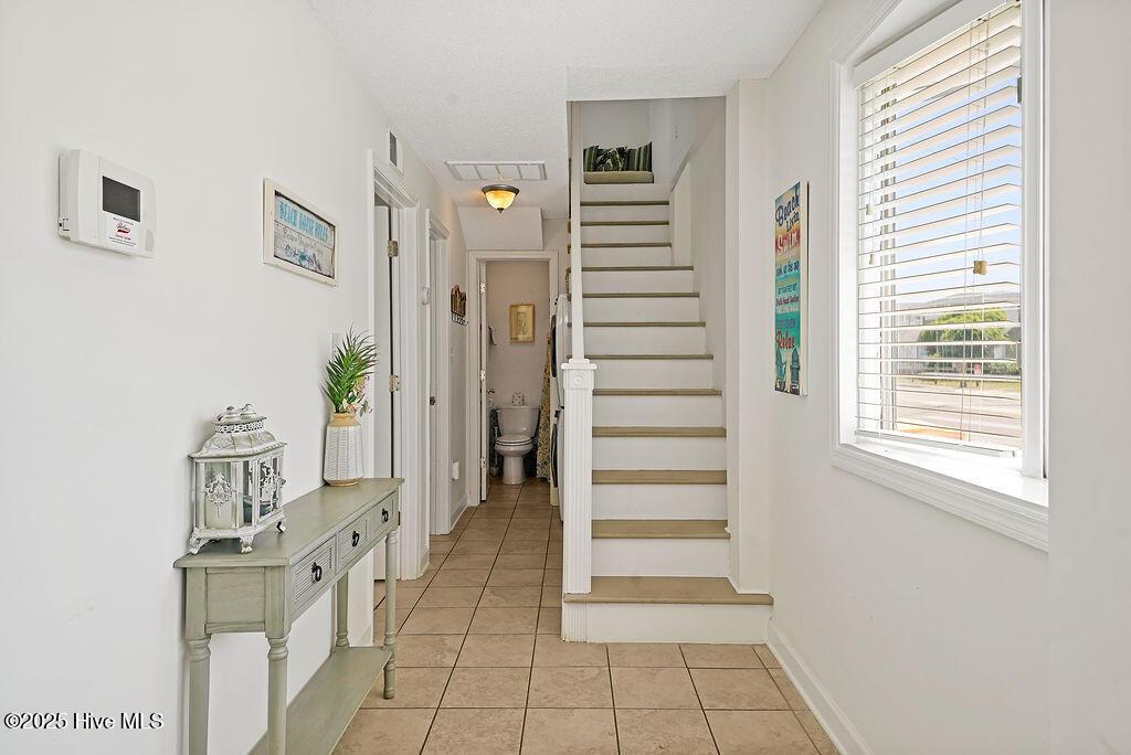 Image 4: 501FortFisherBlvdSUnit7-4