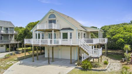 104 Bluewater Drive