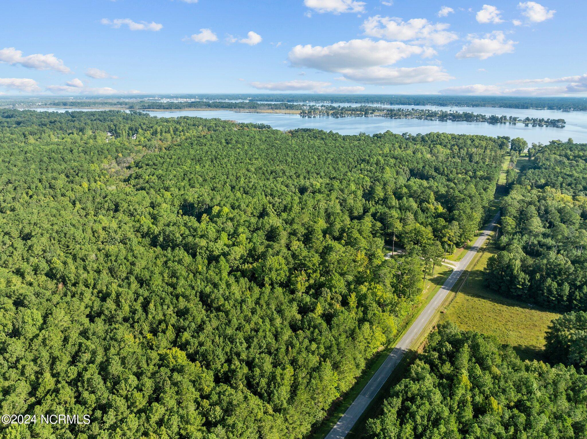 Image 2: 11-web-or-mls-DJI_0184